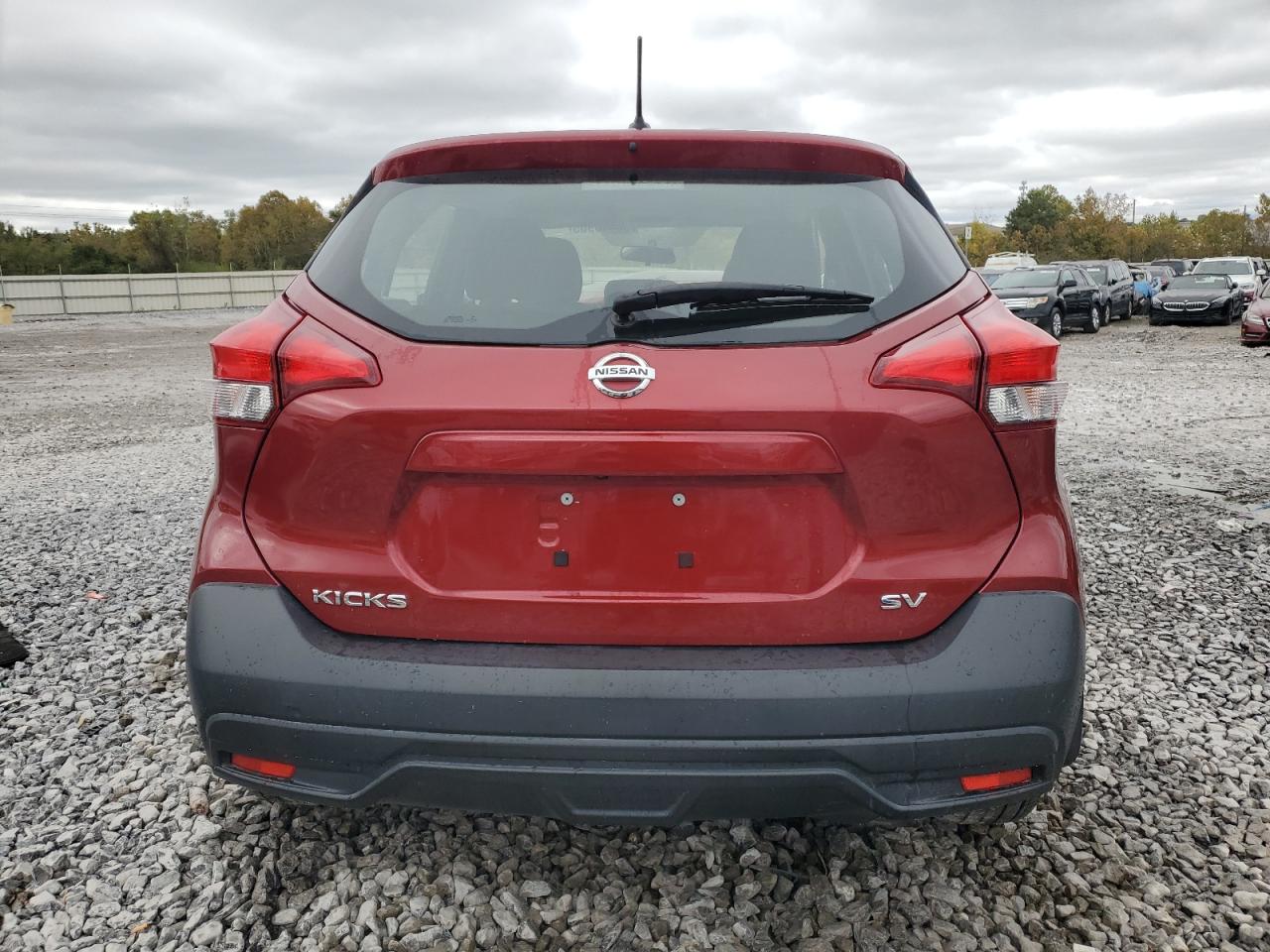 Nissan Kicks S Image 6