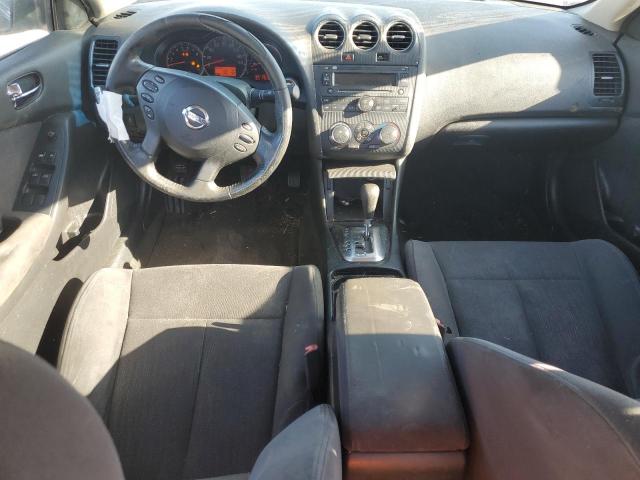 Nissan Altima Base Image 10