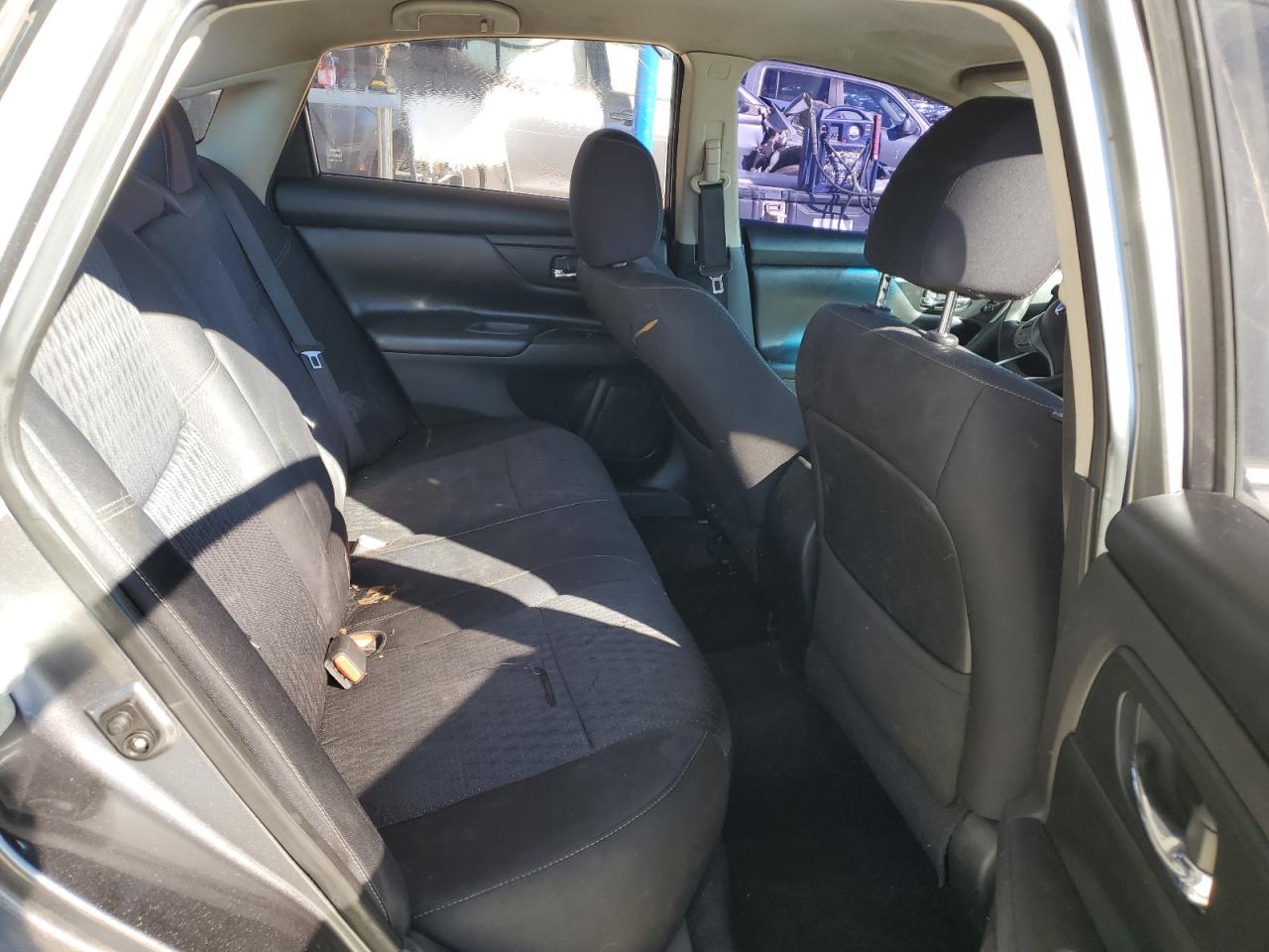 Nissan Altima 2.5 Image 10