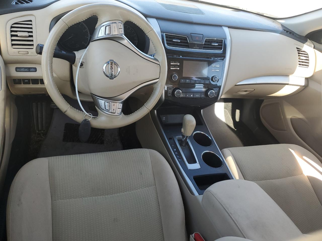 Nissan Altima 2.5 Image 5