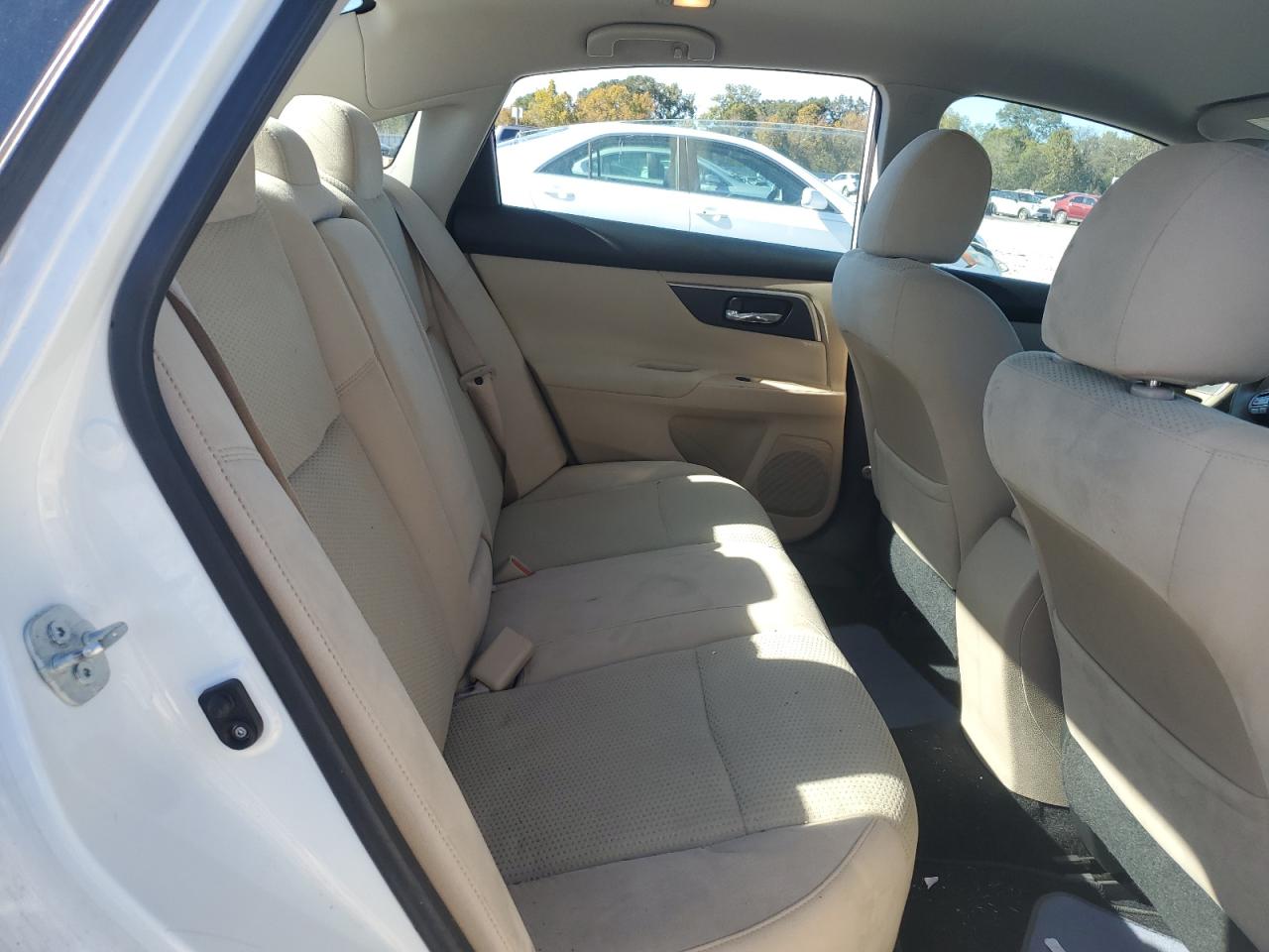 Nissan Altima 2.5 Image 12