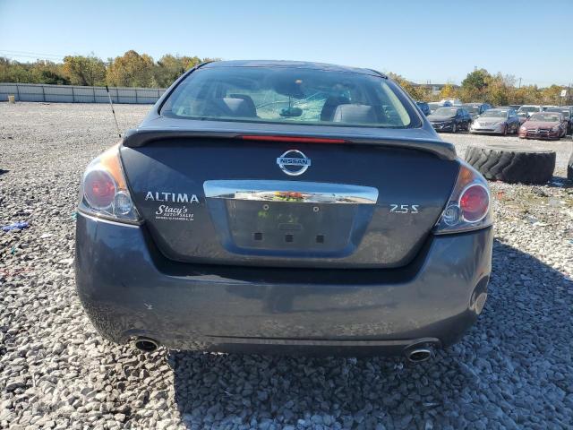 Nissan Altima Base Image 4