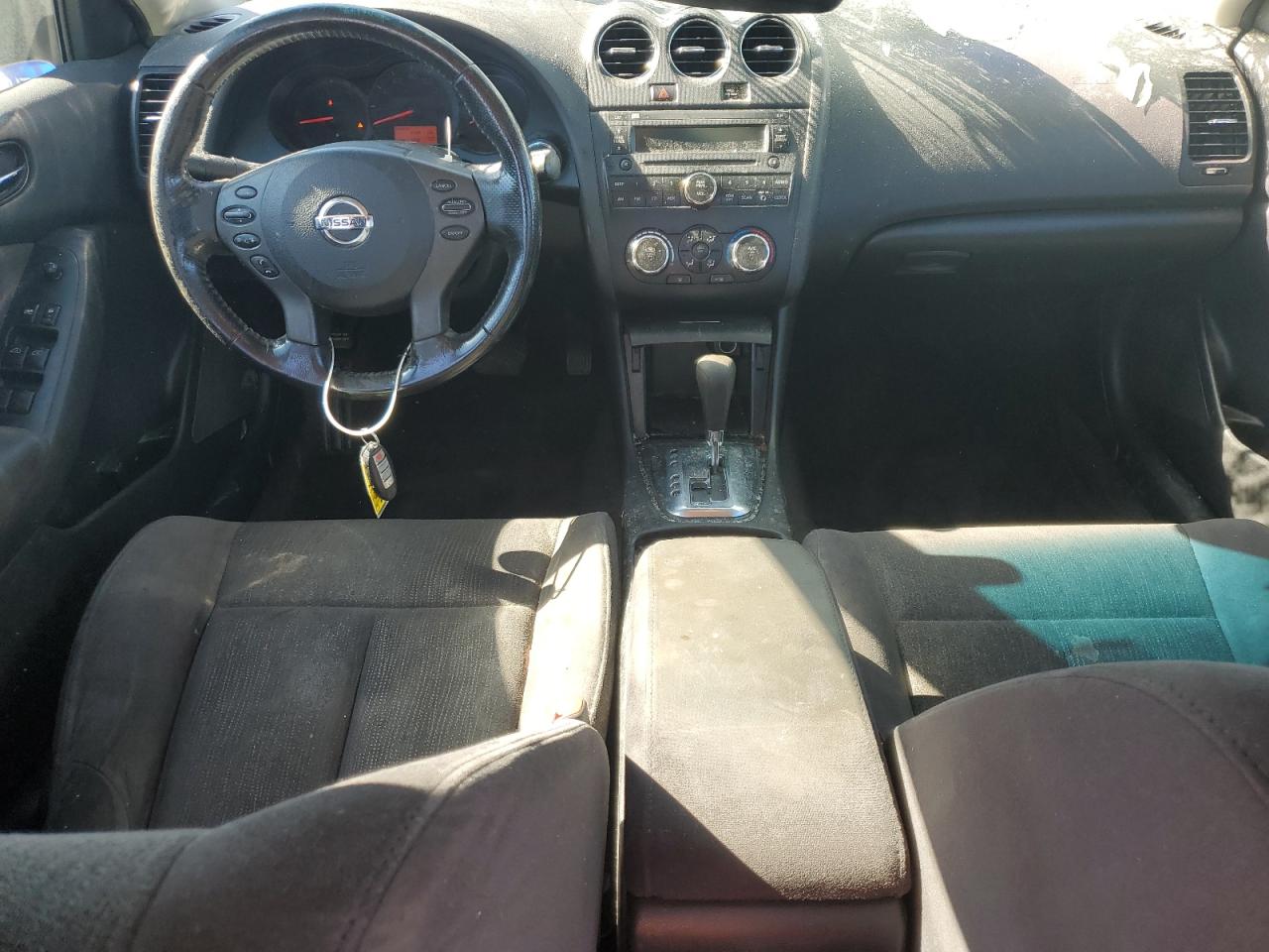 Nissan Altima Base Image 3