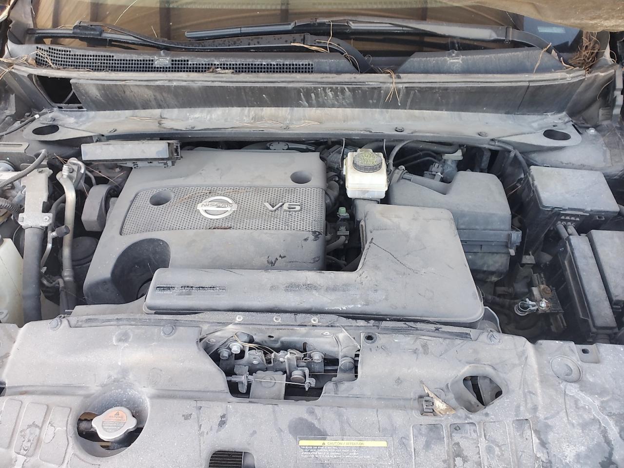 Nissan Pathfinder S Image 8