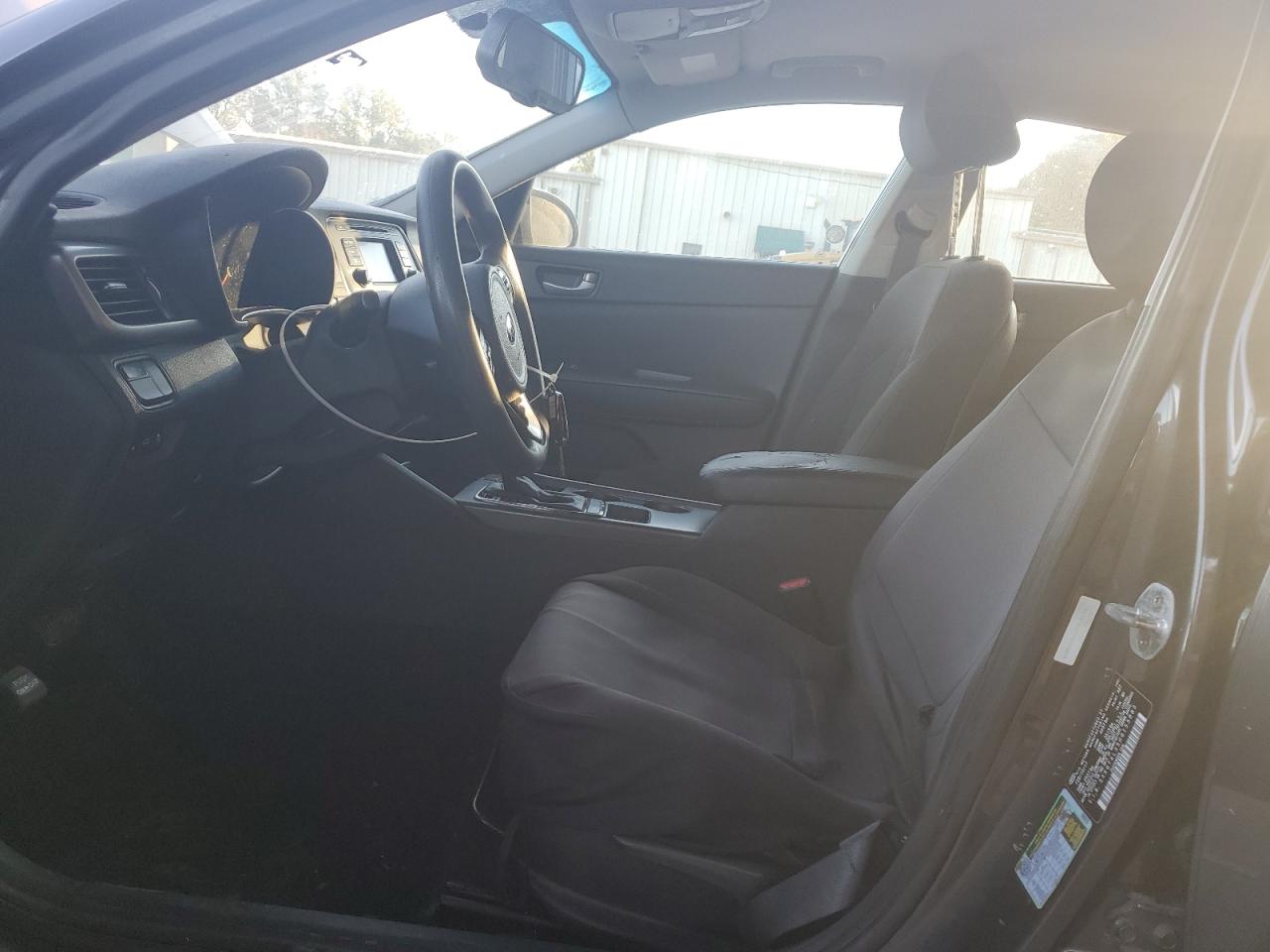 Kia Optima Lx Image 5