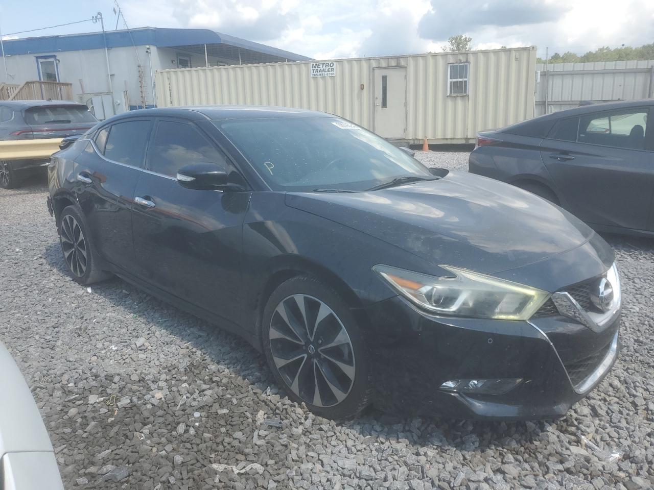 Nissan Maxima 3.5s Image 4