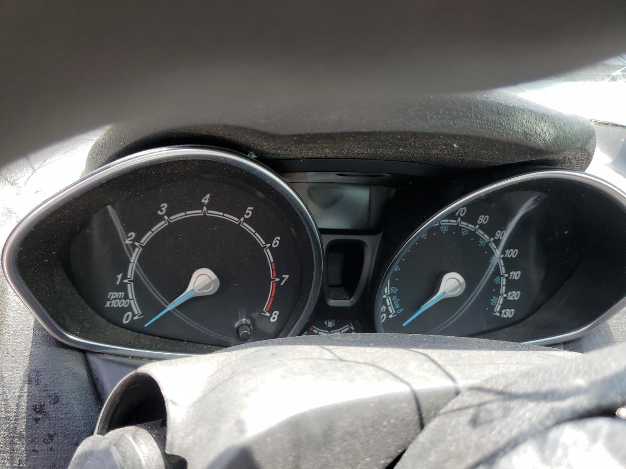 Ford Fiesta Se Image 11