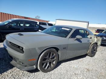  Salvage Dodge Challenger