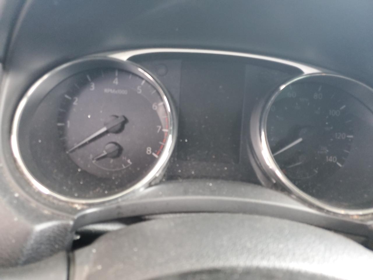 Nissan Rogue S Image 2