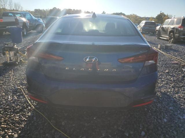 Hyundai ELANTRA Sel Image 9