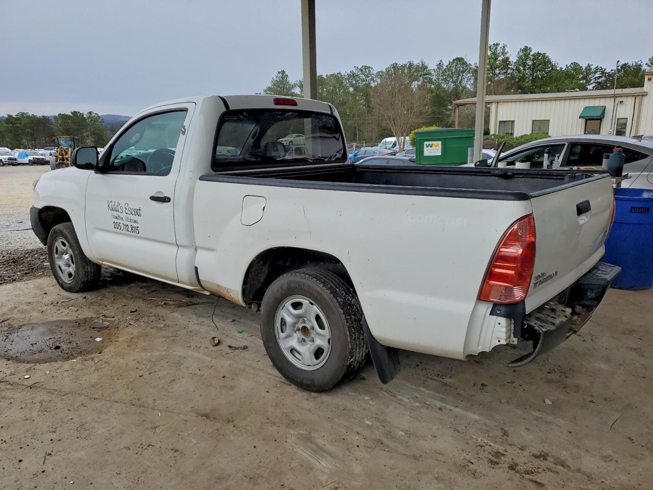 Toyota Tacoma Image 9