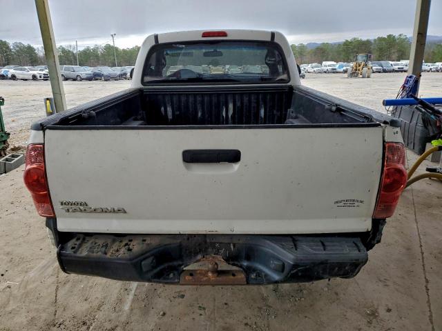 Toyota Tacoma Image 6