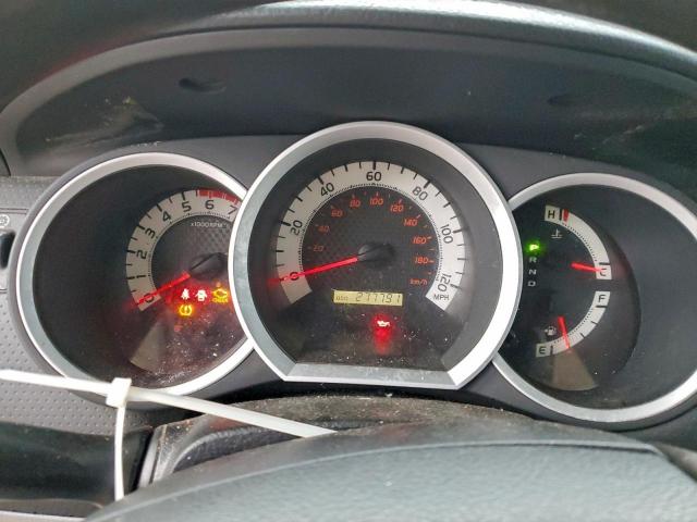 Toyota Tacoma Image 2