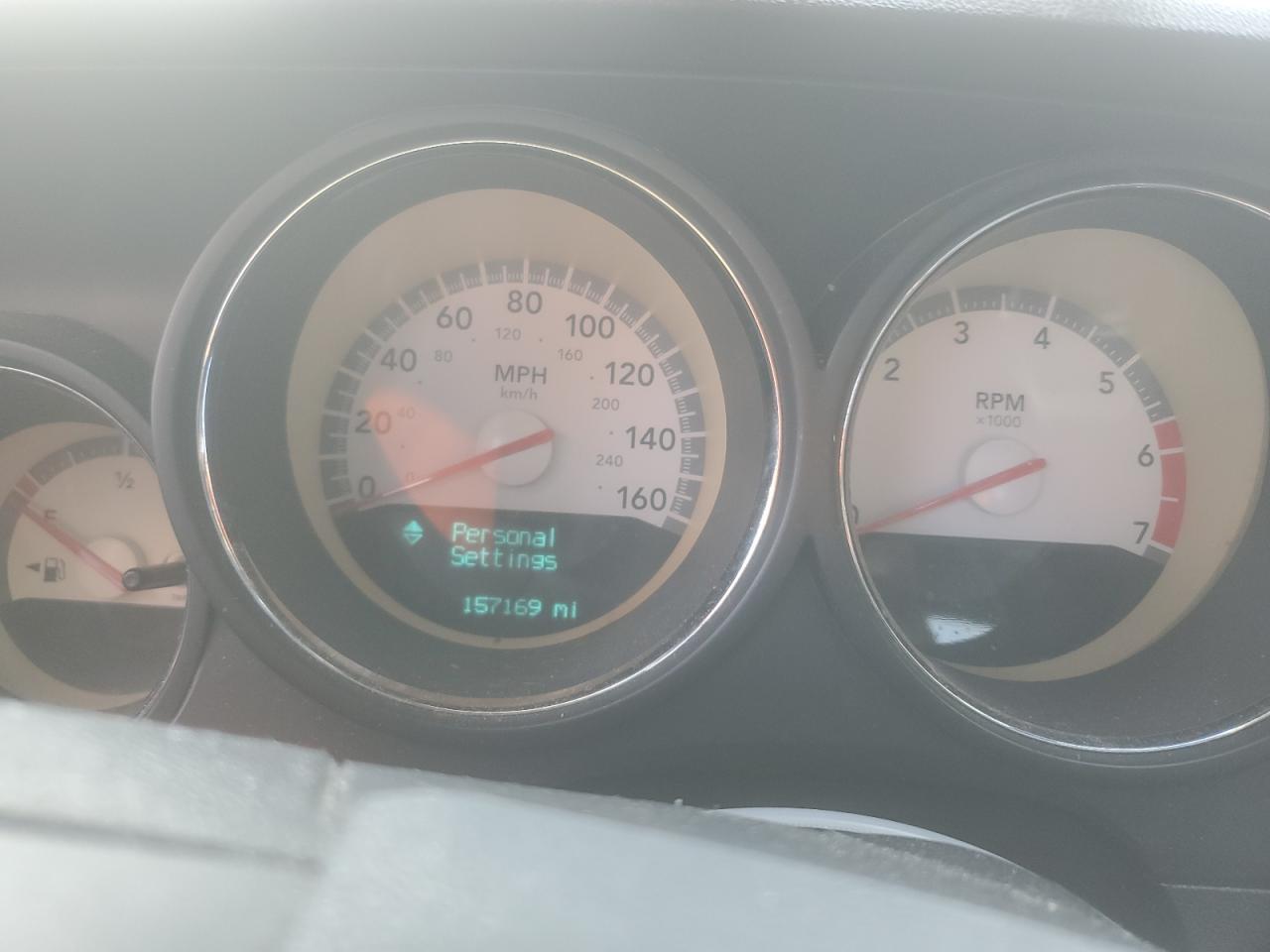 Dodge Challenger R/t Image 11