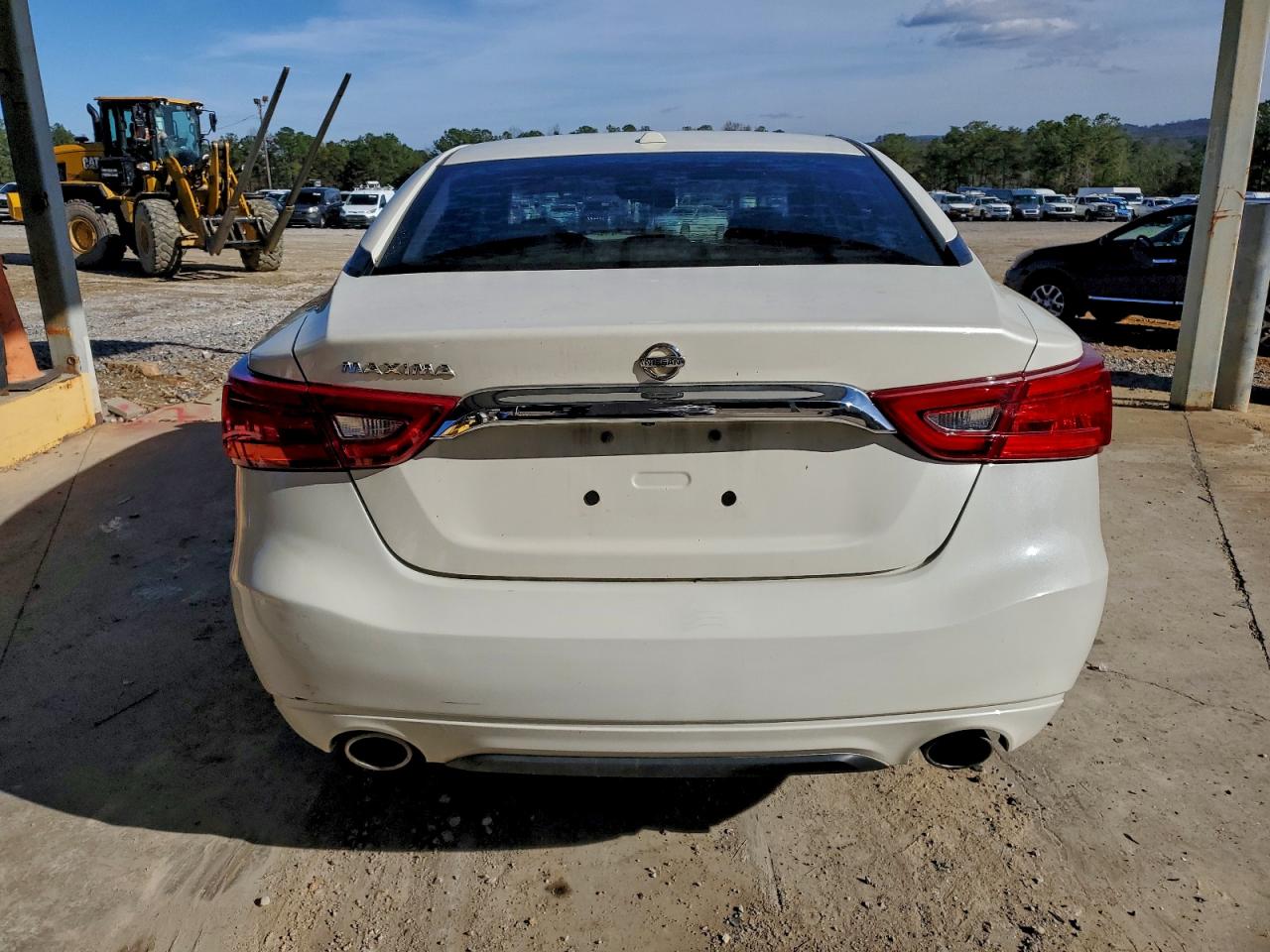 Nissan Maxima 3.5s Image 10