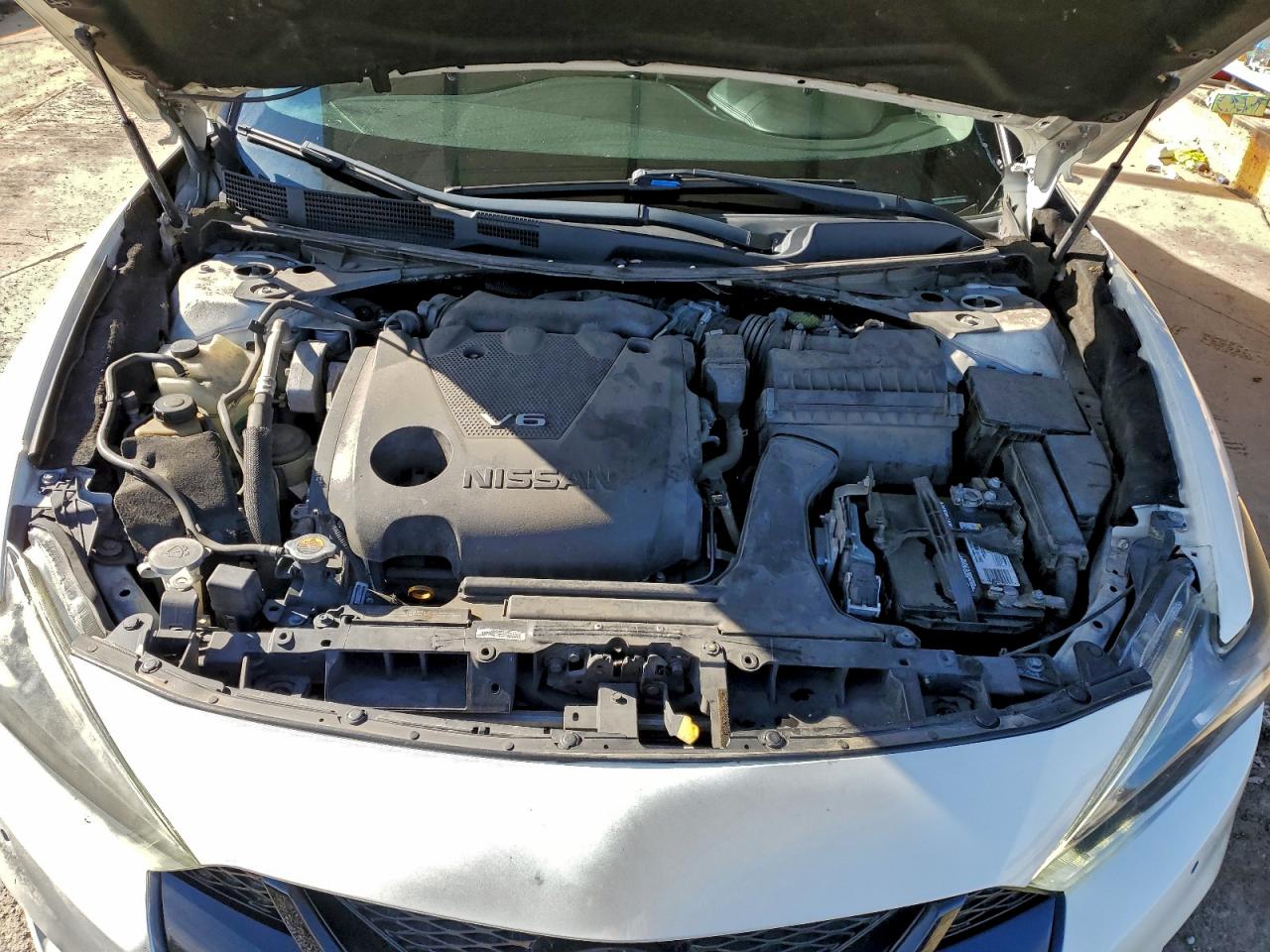 Nissan Maxima 3.5s Image 11