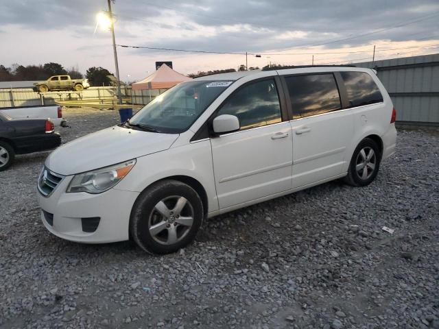  Salvage Volkswagen Routan