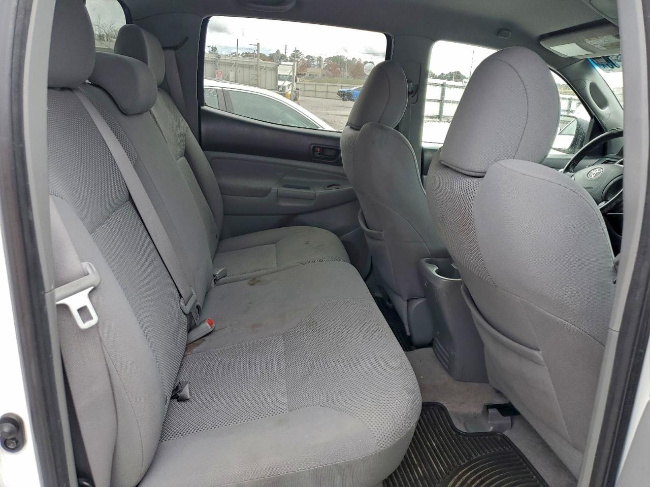 Toyota Tacoma Double Cab Prerunner Image 8