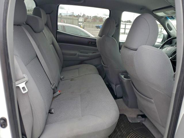 Toyota Tacoma Double Cab Prerunner Image 8