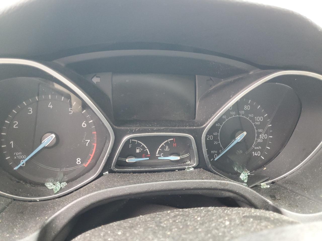 Ford Focus Titanium Image 4