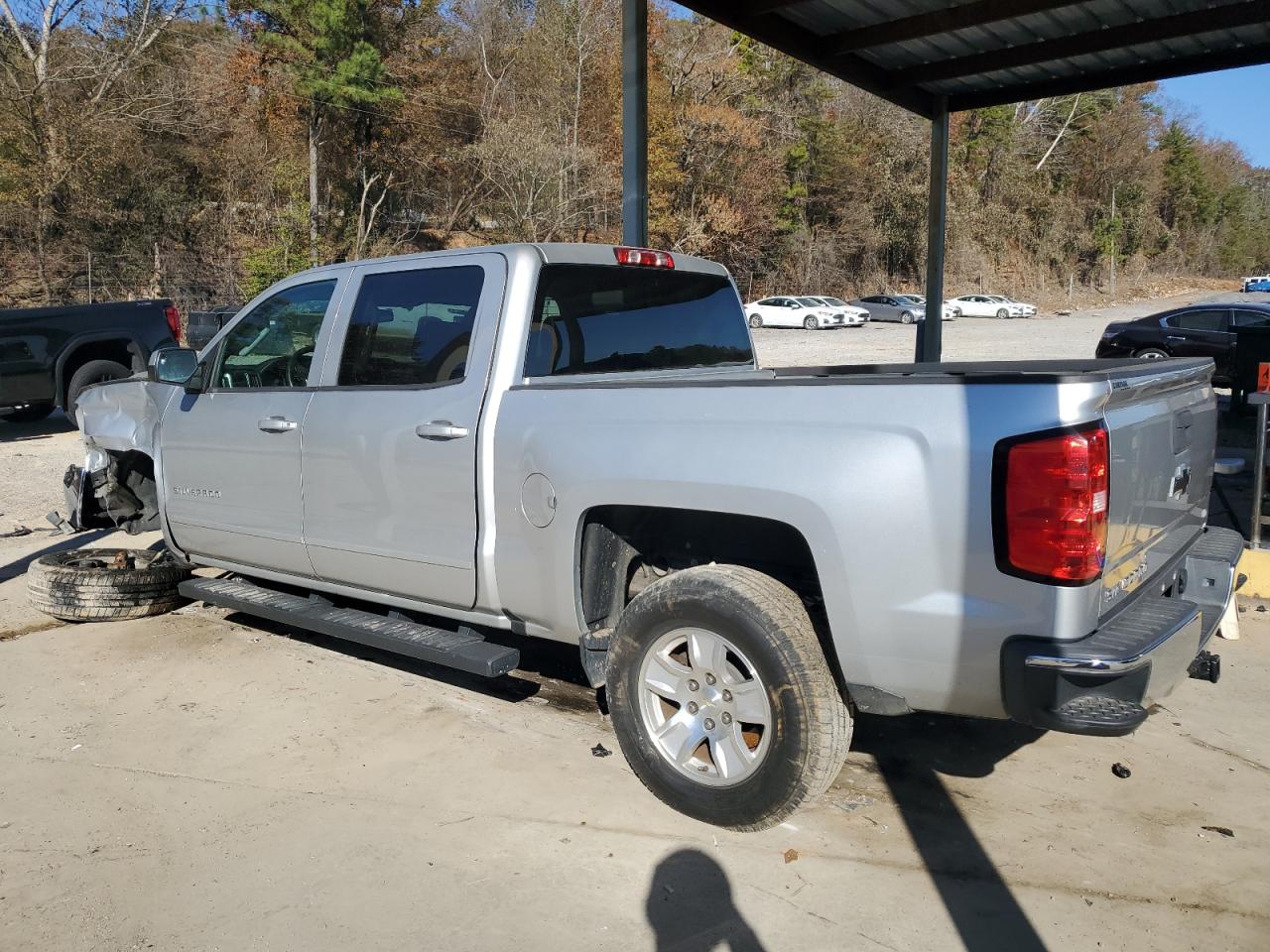Chevrolet Silverado C1500 Lt Image 3
