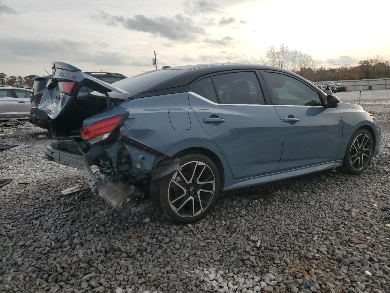 Nissan Sentra Sr Image 3