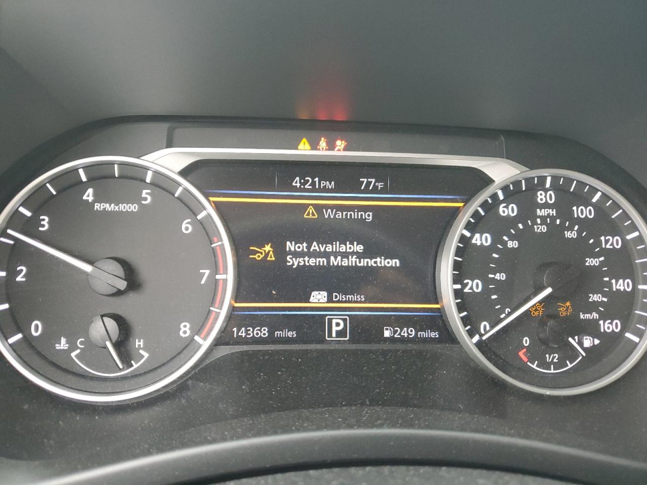 Nissan Sentra Sr Image 11