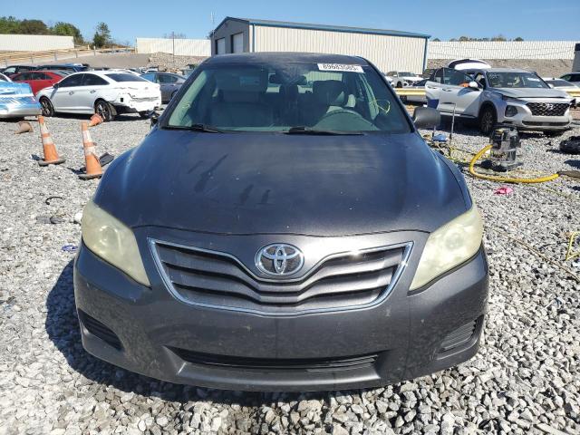 Toyota Camry Base Image 12