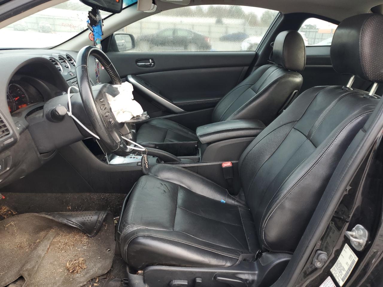 Nissan Altima S Image 12