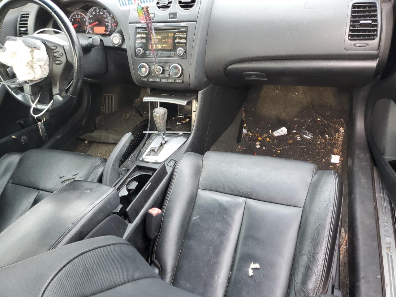 Nissan Altima S Image 5