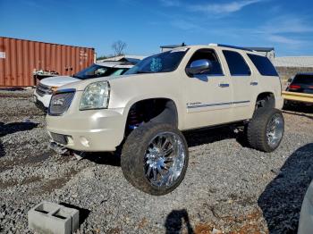  Salvage GMC Yukon