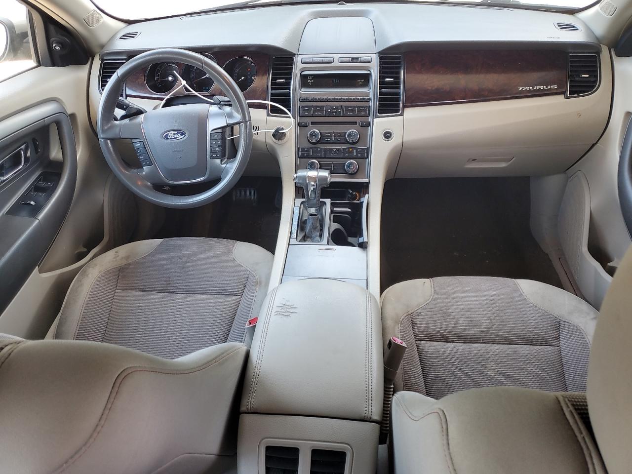 Ford Taurus Sel Image 9