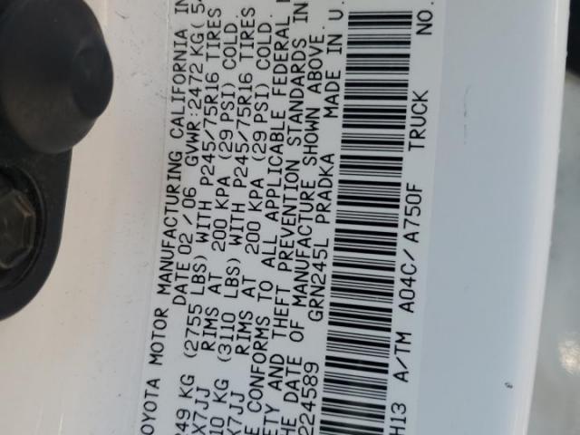 Toyota Tacoma Double Cab Image 12