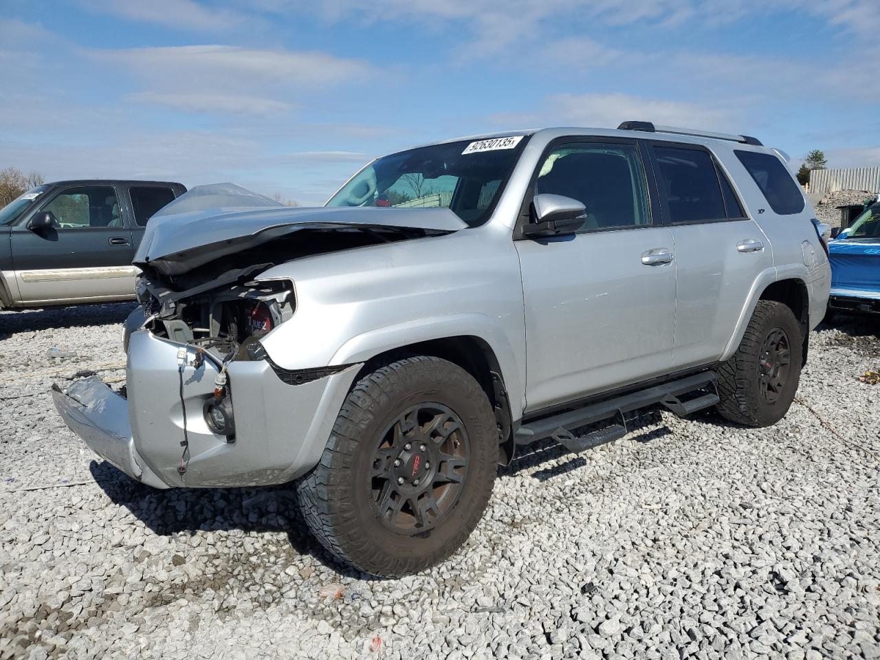 Toyota 4Runner Sr5 Image 1