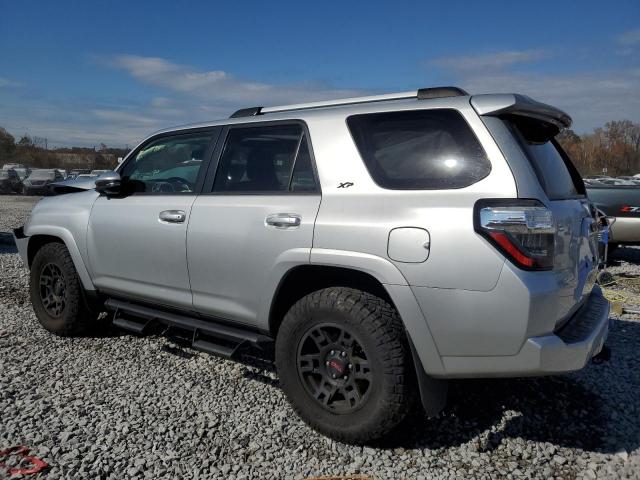 Toyota 4Runner Sr5 Image 4