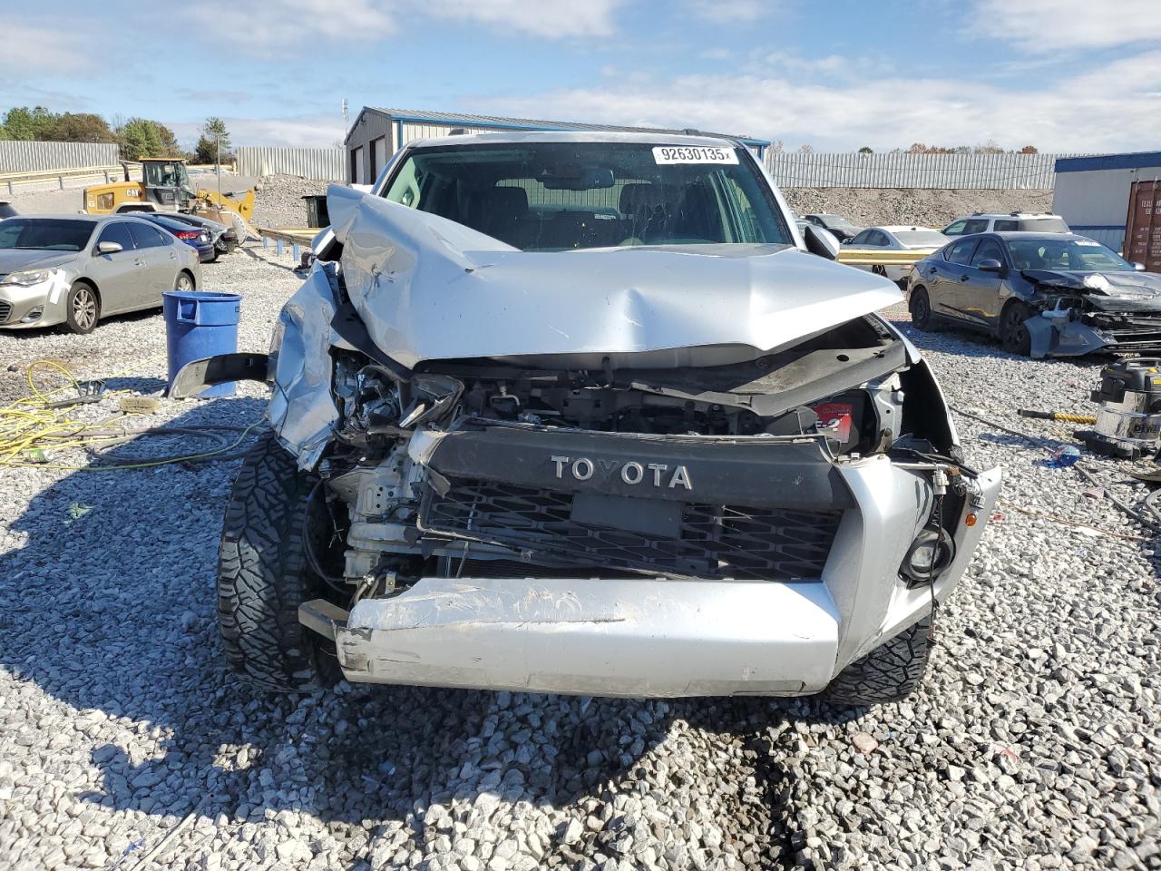 Toyota 4Runner Sr5 Image 9