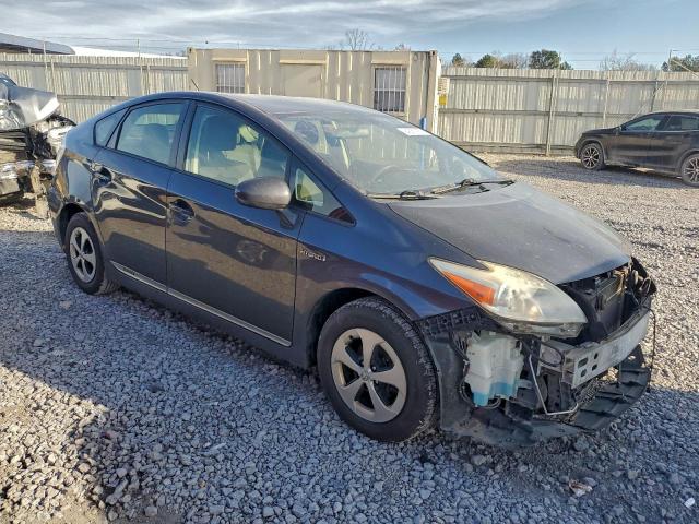 Toyota Prius Image 12