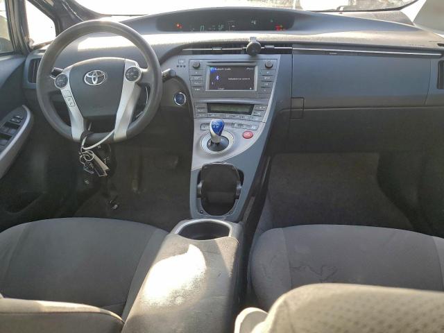 Toyota Prius Image 2