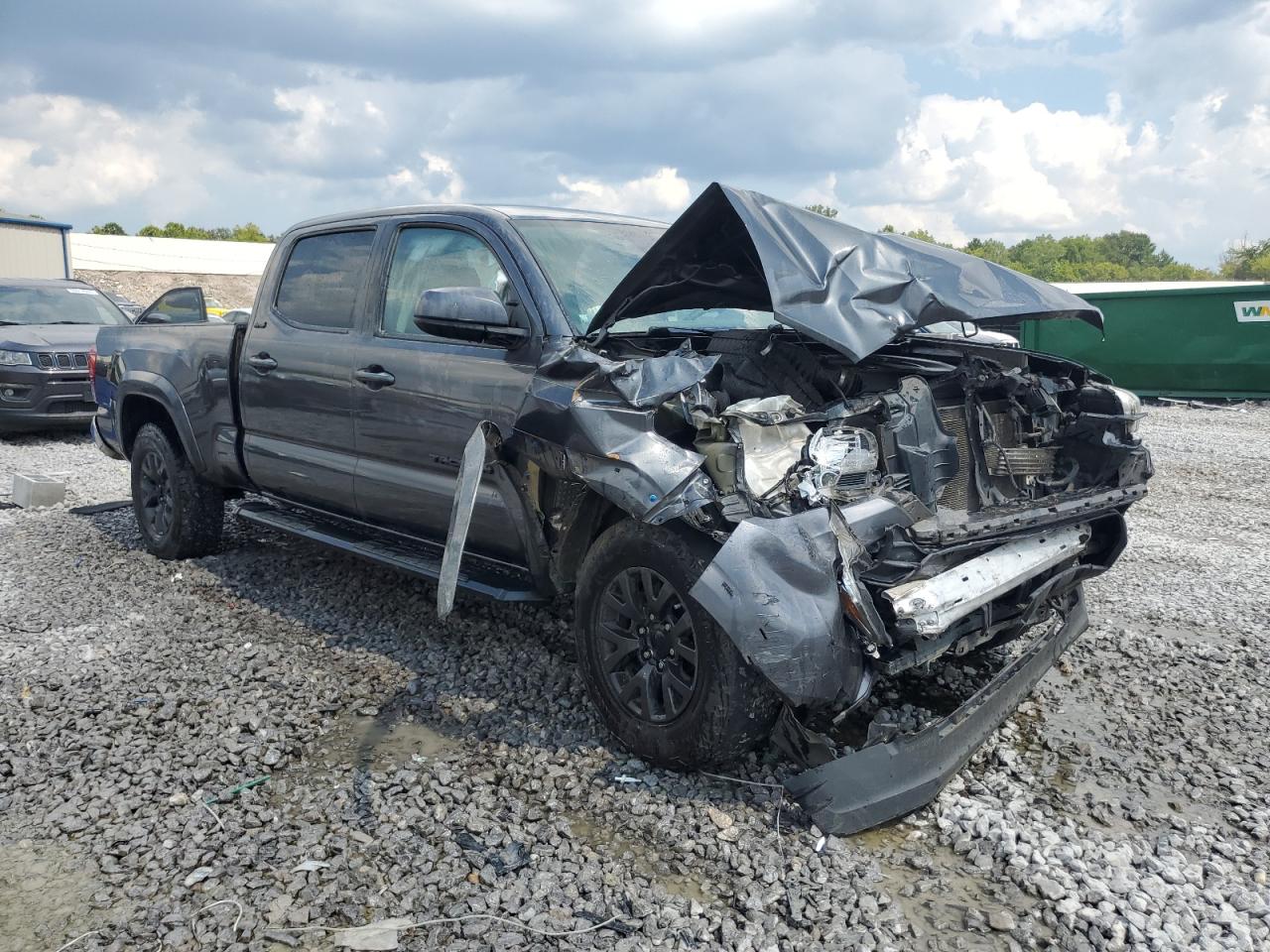 Toyota Tacoma Double Cab Image 9