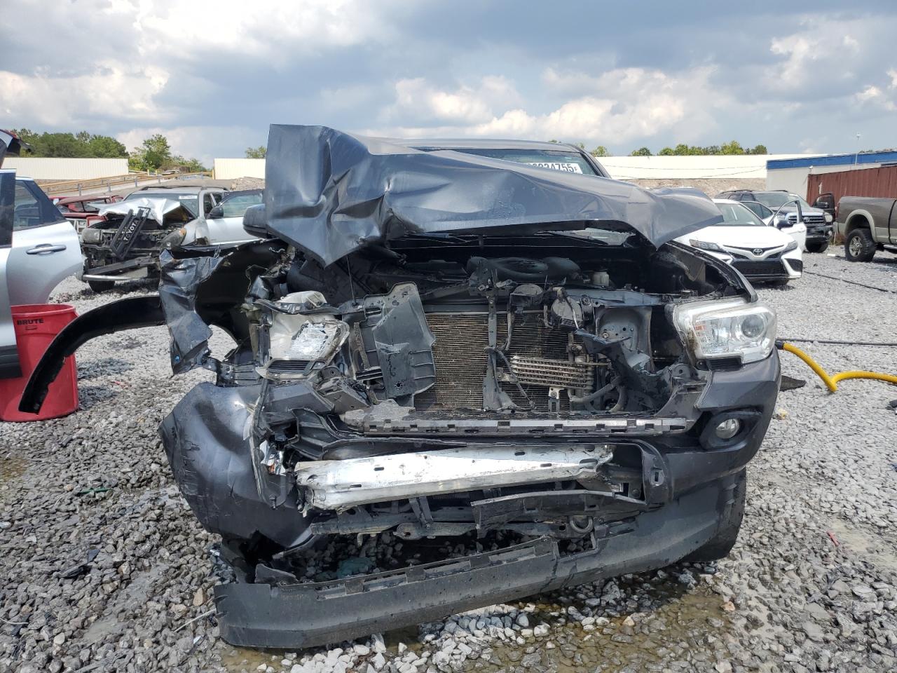 Toyota Tacoma Double Cab Image 12