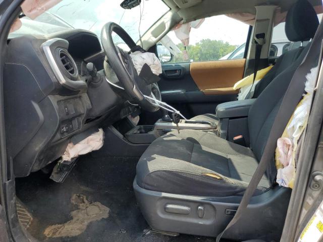 Toyota Tacoma Double Cab Image 3