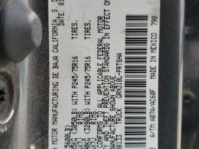 Toyota Tacoma Double Cab Image 2