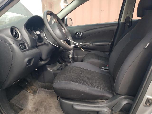 Nissan Versa S Image 9