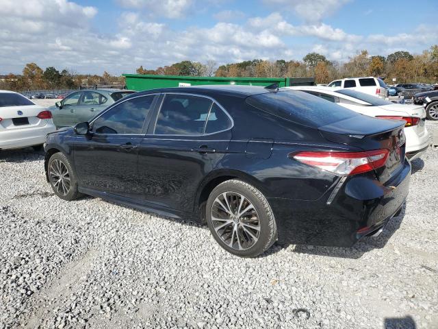 Toyota Camry Se Image 9