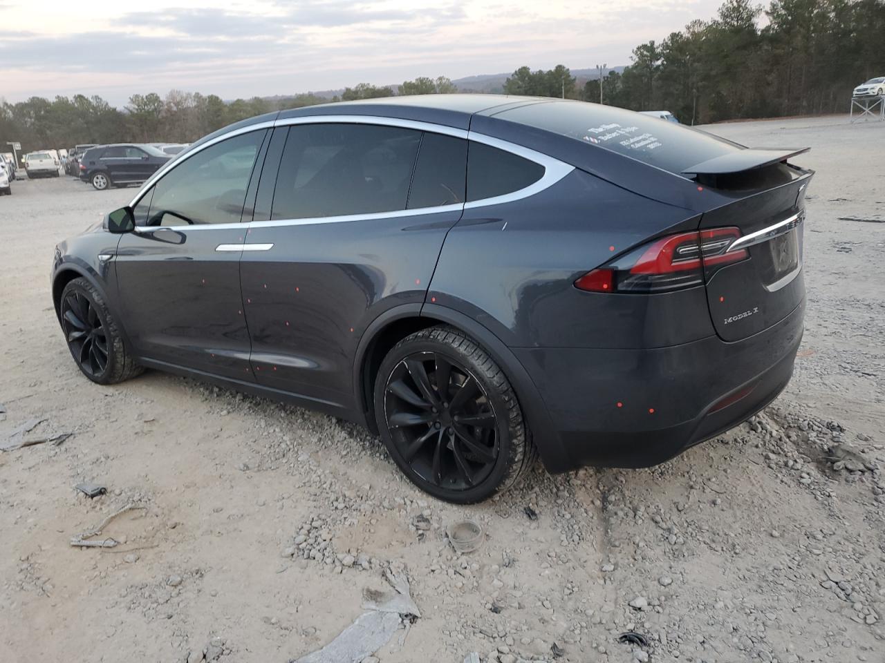 Tesla Model X Image 8