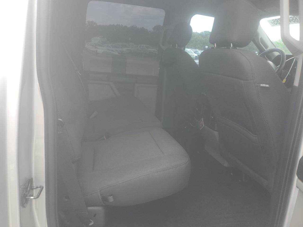 Ford F-150 Supercrew Image 10