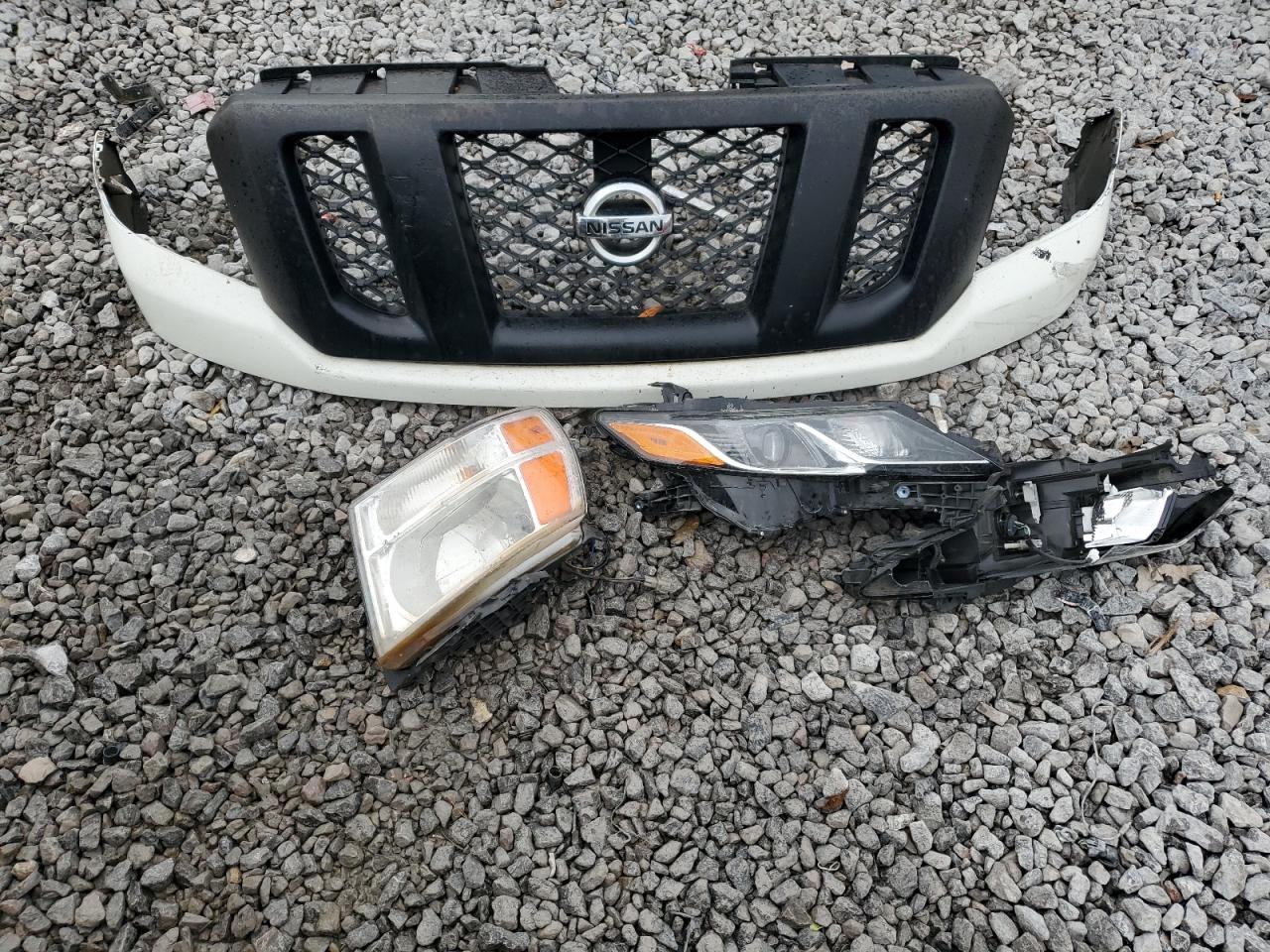 Nissan Nv 1500 S Image 14