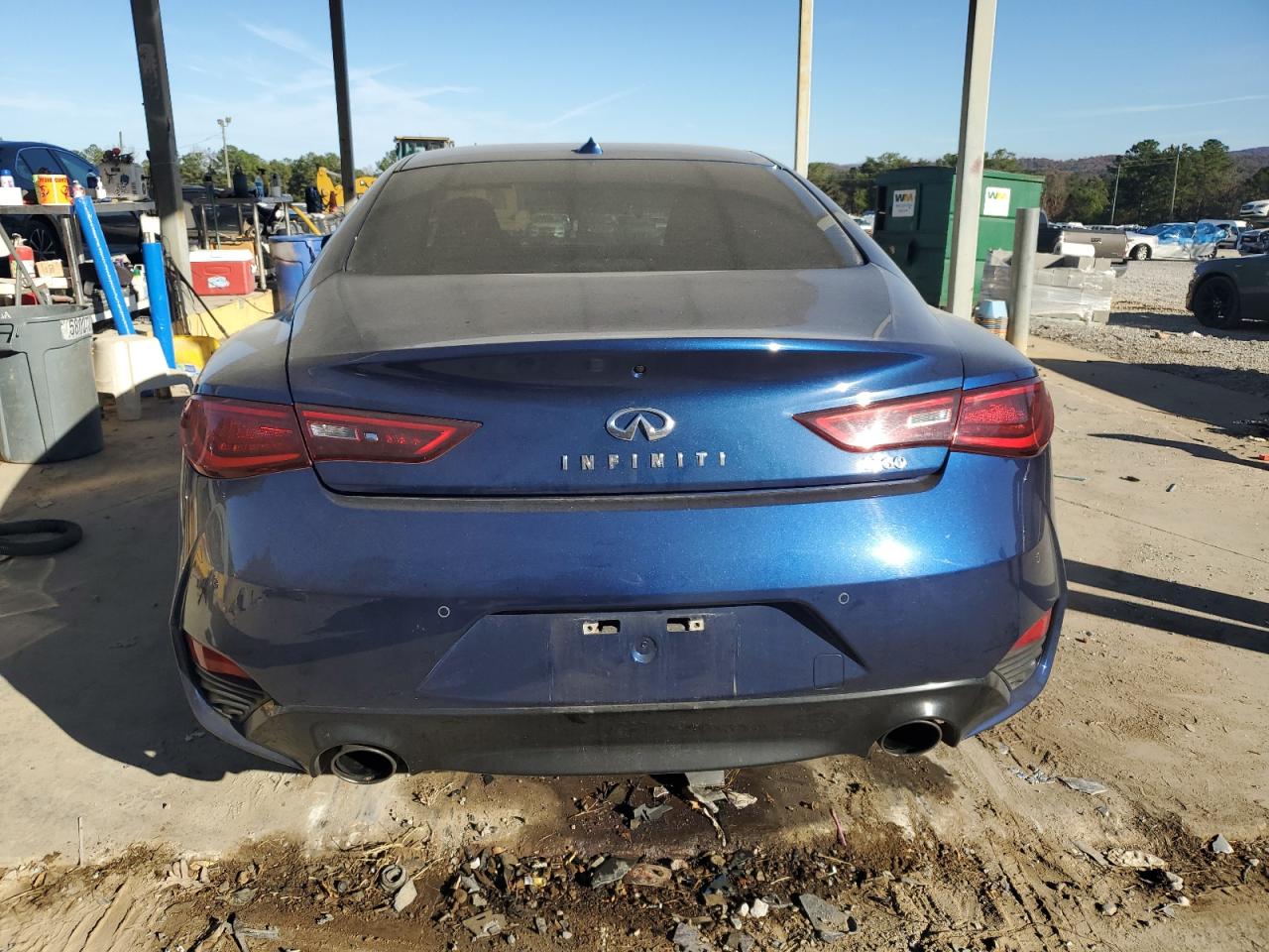 INFINITI Q60 Luxe 300 Image 3