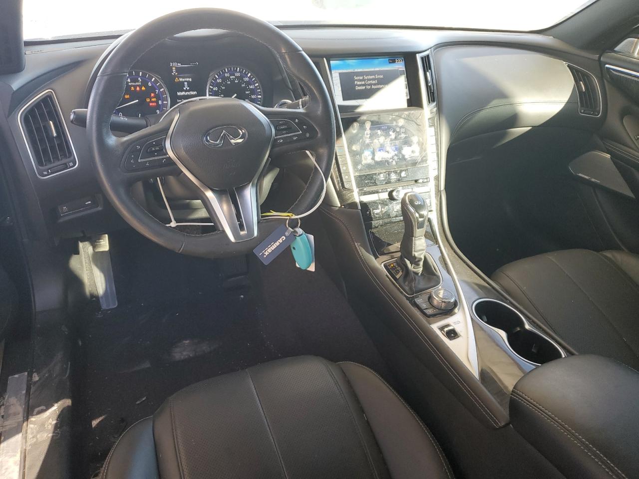 INFINITI Q60 Luxe 300 Image 4