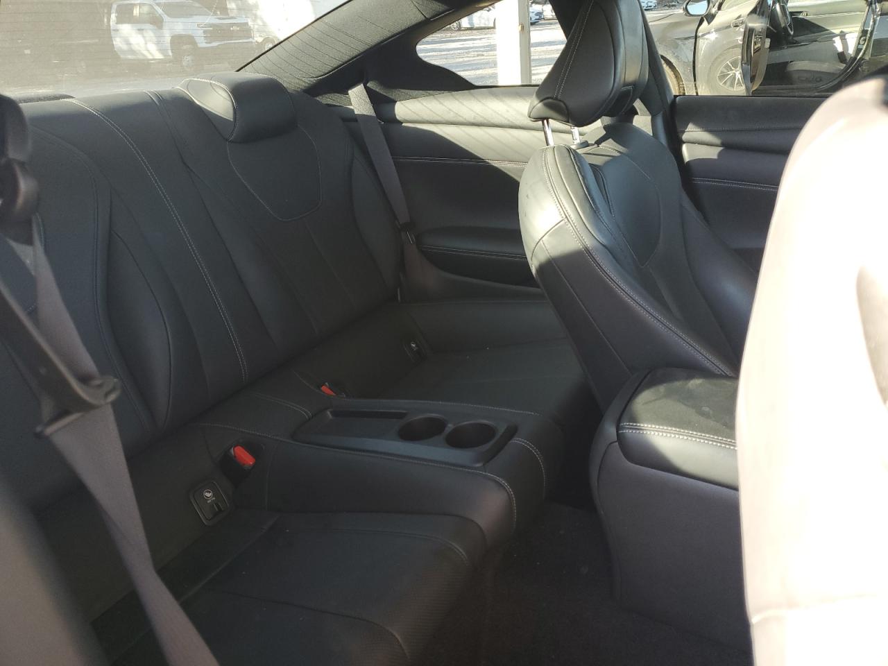 INFINITI Q60 Luxe 300 Image 5